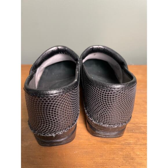 Dansko XP Black Moray Leather Comfort Nurse Clog. Size 38/7.5-8. - Picture 3 of 10